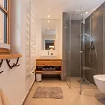 Luxury Gradenbach Near Schladming Chalé *