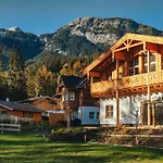 Luxury Gradenbach Near Schladming Chalé *