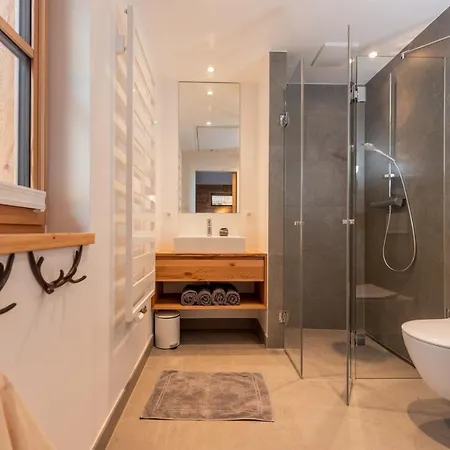Luxury Gradenbach Near Schladming Chalé *