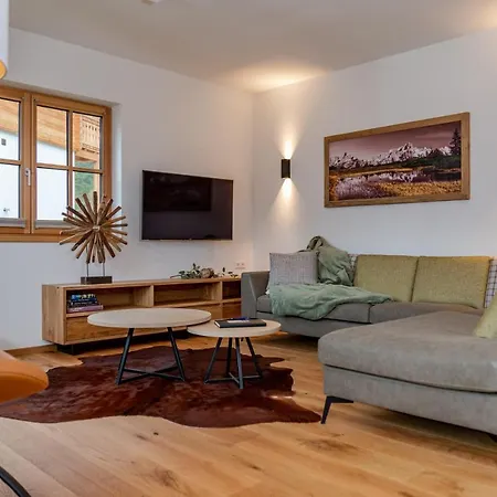 Chalet Luxury Gradenbach Near Schladming